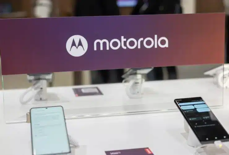 Motorola Moto Tag