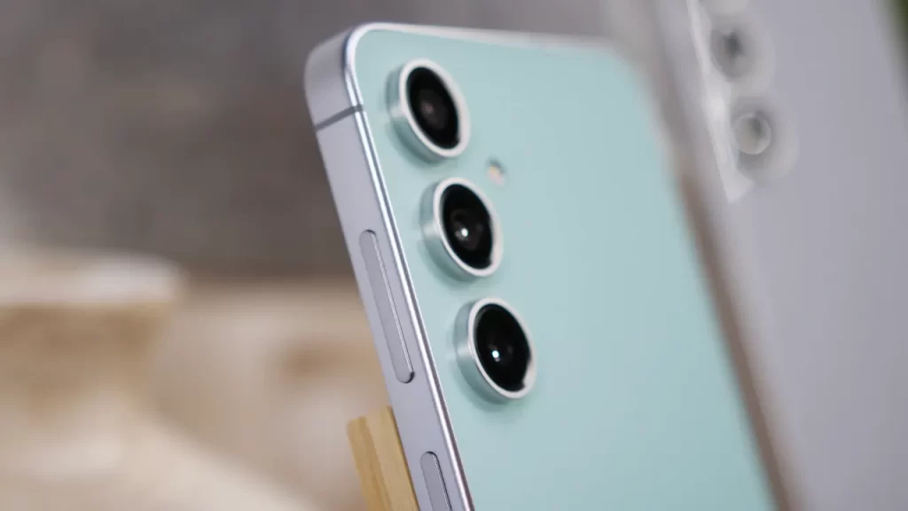 samsung galaxy s25 fe (2)
