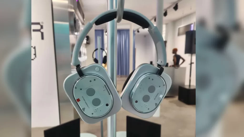 nothing headphones (1) 2
