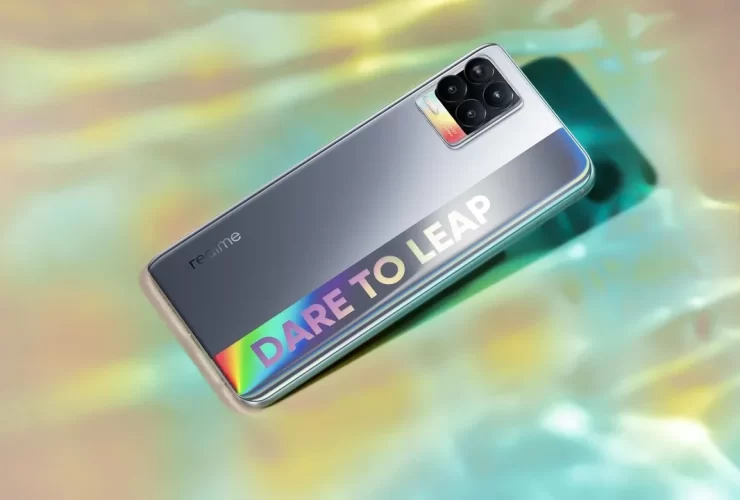 realme 8